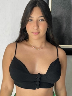 Cropped Debora