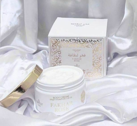 Pasta hidratante Corporal inspiração FAKHAR ROSE feminino 200g