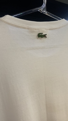 Camiseta Lacoste na internet