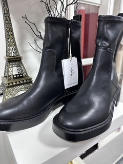 Botines Planos Negros en internet
