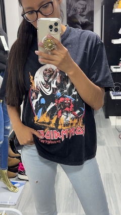 Polera Iron Maiden Bershka