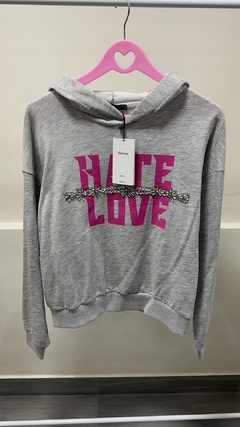Sudadera Bershka Hate Love pedreria en internet