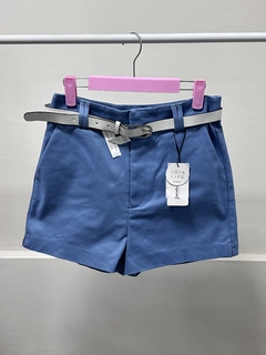 Short con Cinturon Stradivarius - comprar en línea