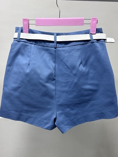 Short con Cinturon Stradivarius - EuroFashionOnline