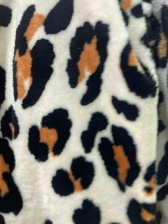 Polar animal print blanco en internet