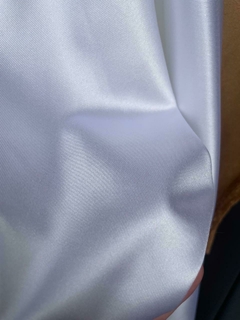 saten de punto blanco en internet