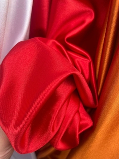 saten de punto rojo en internet