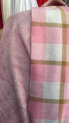 paño escoces con corderito rosa
