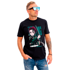 Polera Demon Slayer Tanjiro en internet