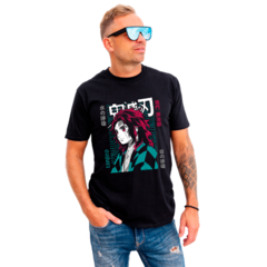 Polera Demon Slayer Tanjiro Kamado en internet