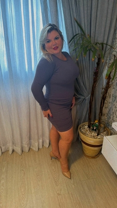 Vestido que Veste até o 48!