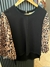 BLUSA JAZMIN CHEBAR - NEGRA CON MANGAS ANIMAL PRINT - 3/46/48 (E134)