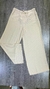 Pantalón de lino rayado en internet