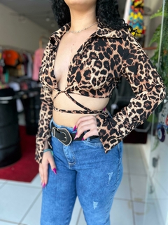 Camisa cropped - Ouse By Janaina Dias