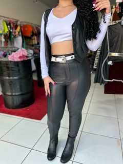 Calça de Cirrê com Cinto