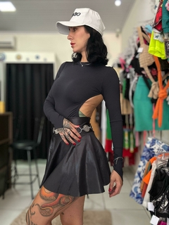 Body paris na internet
