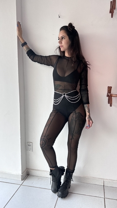 Macacão de Tule com Hot Pants