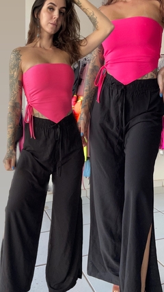 Calça Pantalona Viscose com Fenda na internet