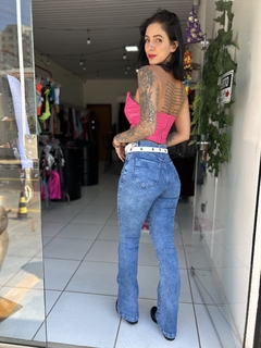 Corset Maya na internet