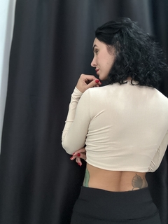 Cropped tamy na internet