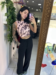 Cropped Lavínia na internet