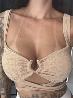 Cropped Nati Amarração na internet