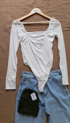 BODY PAM - FORNA Clothing Store 