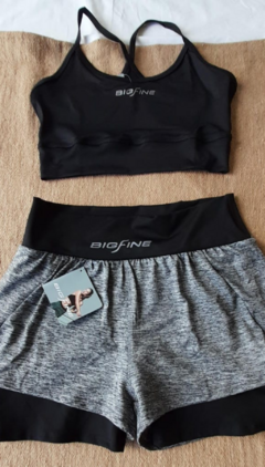 SHORT DOBLE DEPORTIVO