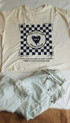 REMERA LOVE CREMA