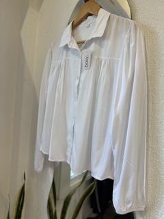 Camisa con frunce 432