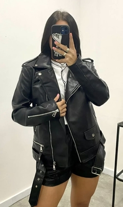 Campera de cuero OVER 177