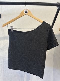 Blusa 1 hombro 272
