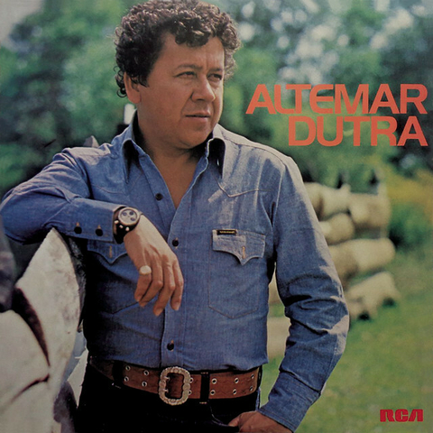 Altemar Dutra 1979 - Altemar Dutra - Na escolha de 10 álbuns musicais, 10 filmes ou desenhos, o Pen-Drive será grátis...Aproveite! - comprar online
