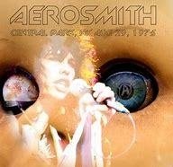 Aerosmith 1975 - Central Park NY Aug 29th 1975 - Na compra de 10 álbuns musicais, 10 filmes ou desenhos, o Pen-Drive será grátis...Aproveite!