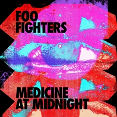 Foo Fighters 2021 - Medicine At Midnight- Na compra de 10 álbuns musicais, 10 filmes ou desenhos, o Pen-Drive será grátis...Aproveite!