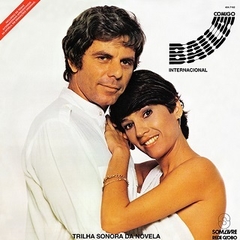 Novela 1981 Baila Comigo - Internacional - Na compra de 15 álbuns musicais, 20 filmes ou desenhos, o Pen-Drive será grátis...Aproveite!