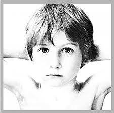 U2 1980 - Boy (Deluxe) - Na compra de 15 álbuns musicais, 20 filmes ou desenhos, o Pen-Drive será grátis...Aproveite!