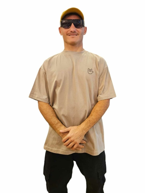 REMERA MANITO HR BEIGE