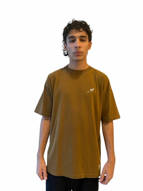 REMERA WANDER MARRON