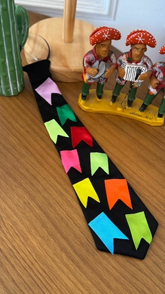 Gravata Adulto Bandeirinhas - comprar online