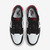 Air Jordan 1 Retro Low OG "Black Toe" na internet