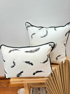 ALMOHADON CALA PLUMAS en internet