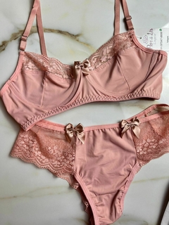 Conjunto Roma na internet