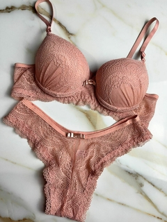 Conjunto Cecilia c/ Bojo