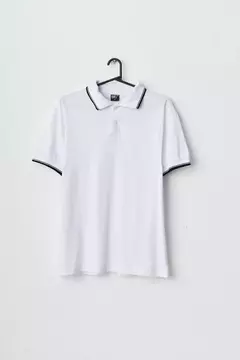 CHOMBA LISA DE JERSEY PEINADO