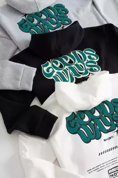 CANGURO OVERSIZE "GOOD WAYS" en internet