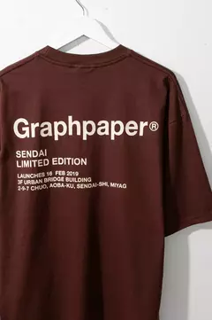 REMERA BOXY "GRAPHPAPER"