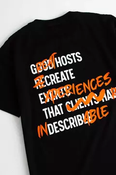 REMERA OVERSIZED "BREAK CONVENTIONS"
