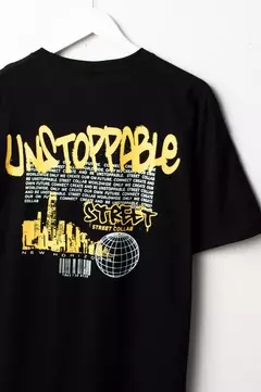 REMERA OVERSIZED "STREETS"