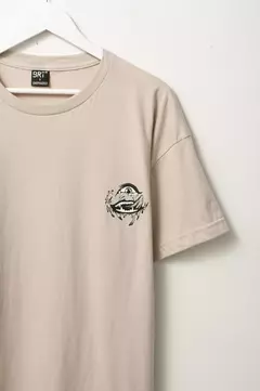 REMERA OVERSIZED "CICLOPE" - comprar online
